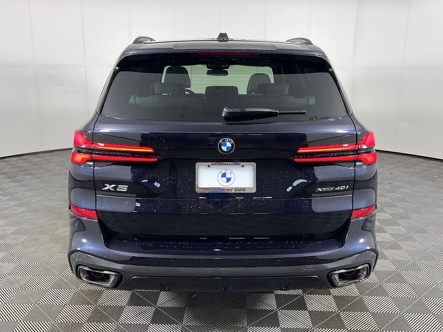 New 2026 Carbon Black Metallic BMW xDrive40i image 15