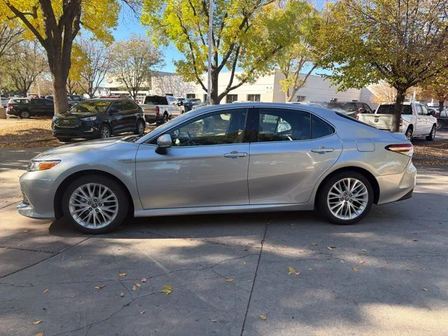 Used 2020 Blue Toyota Hybrid XLE image 2