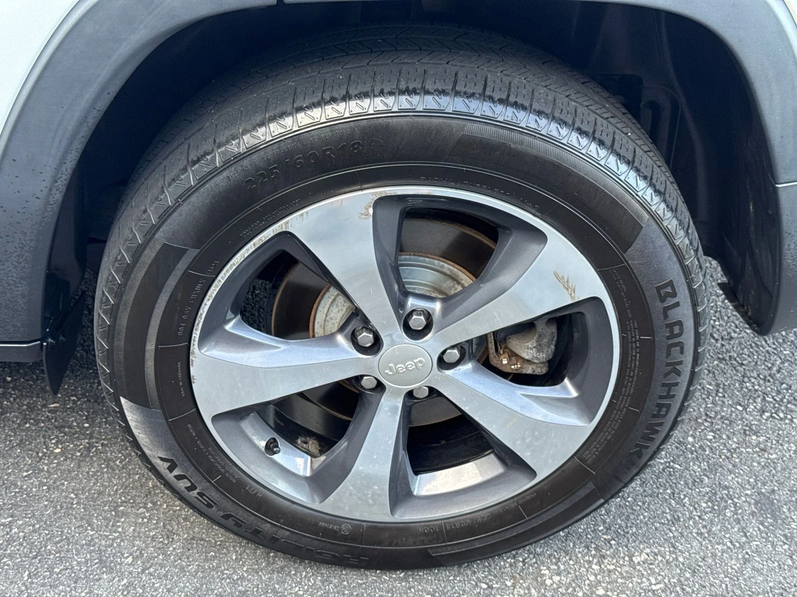 Used 2019 Bright White Clearcoat Jeep Limited image 32