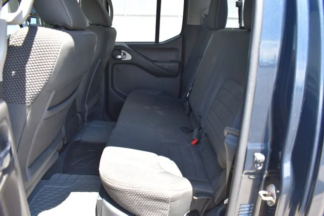 Used 2019 Blue Nissan PRO-4X image 15