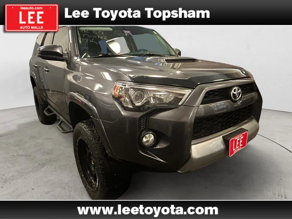 Used 2016 Magnetic Gray Metallic Toyota Trail image 7