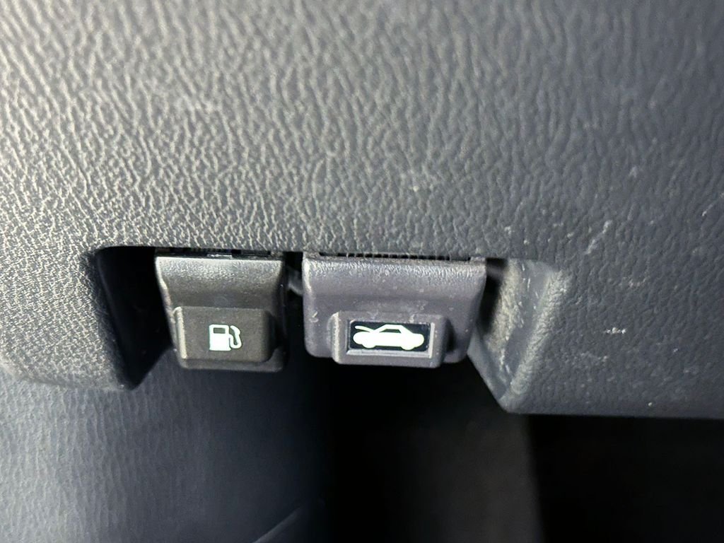 Used 2021 Blue Mazda Touring image 41