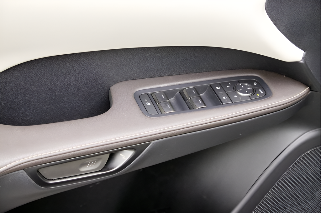 Used 2024 Mica Lexus 350 Premium image 16
