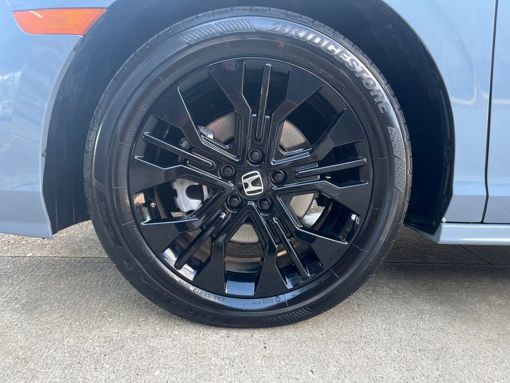 Used 2025 Gray Honda Sport-L image 27