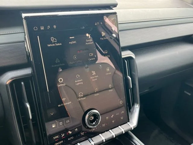 2026 GMC Acadia AT4 - Photo 12
