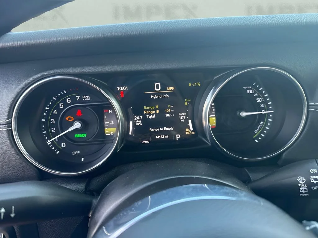 Used 2021 Red Jeep Unlimited Sahara image 10