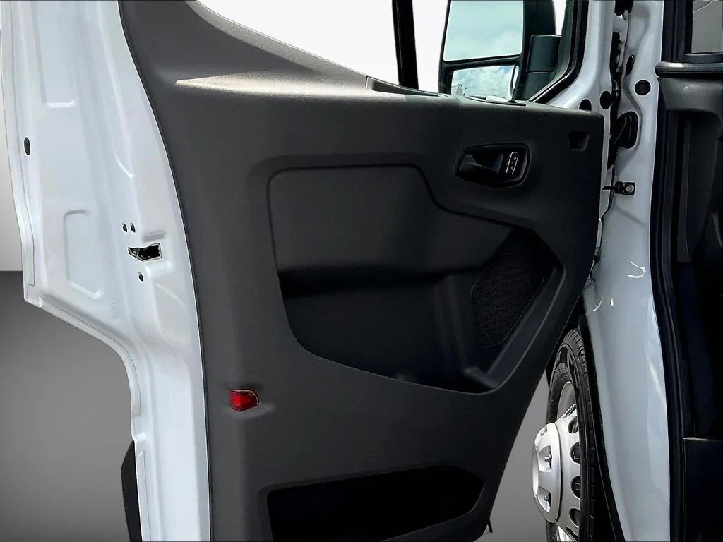 New 2026 Oxford White Ford Cargo Van image 26
