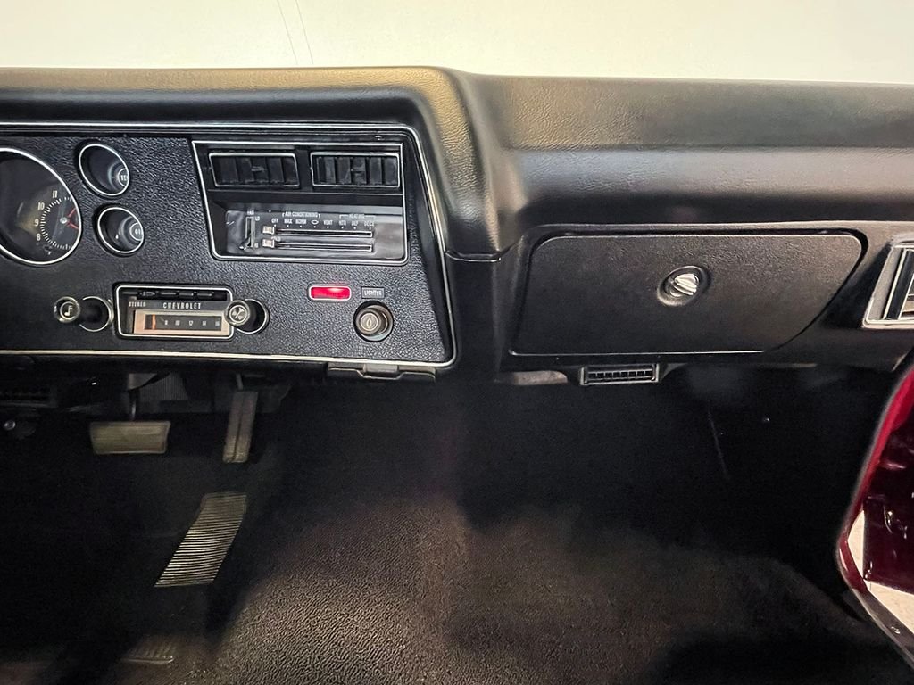 Used 1972 Red Chevrolet  image 66