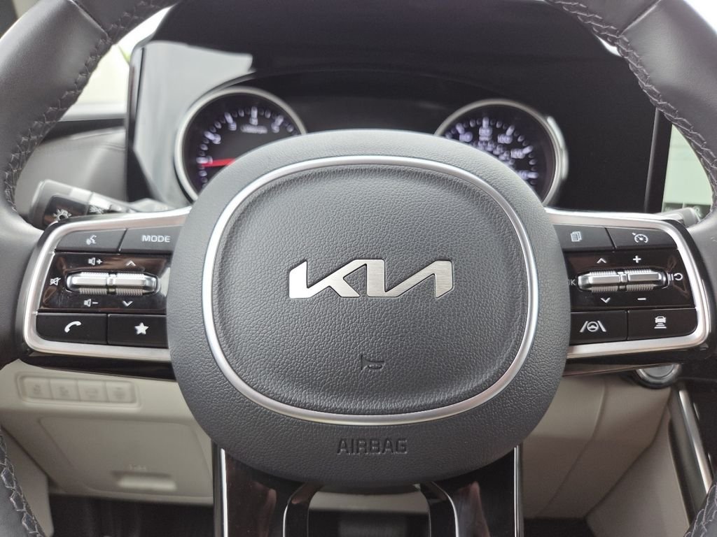 2022 Kia Carnival SX - Photo 34