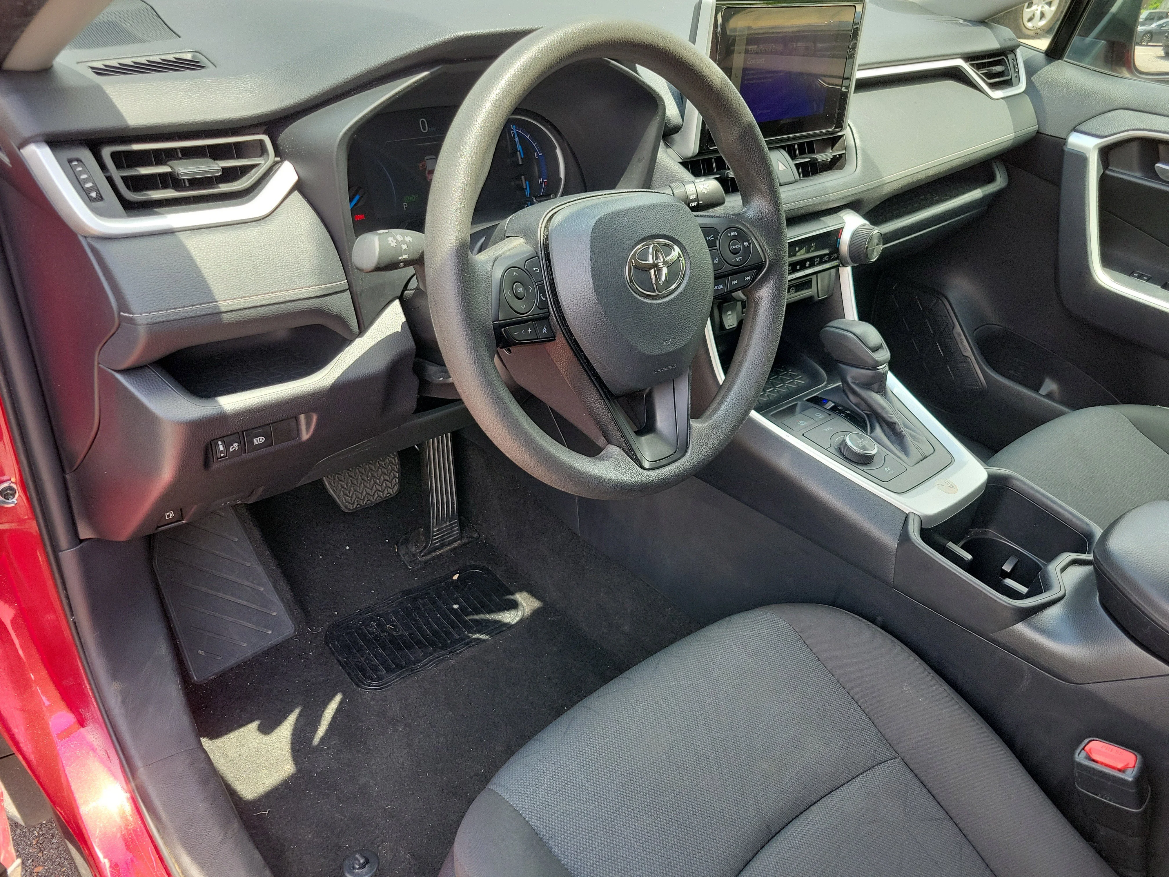 Used 2025 Red Toyota Hybrid XLE image 4