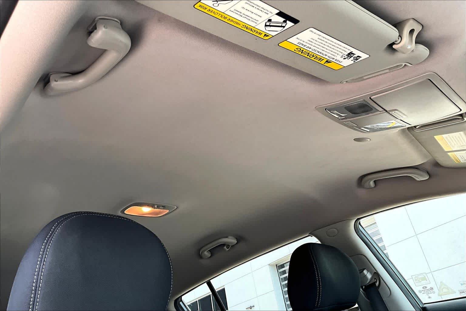 Used 2014 Sage Green Kia EX image 13