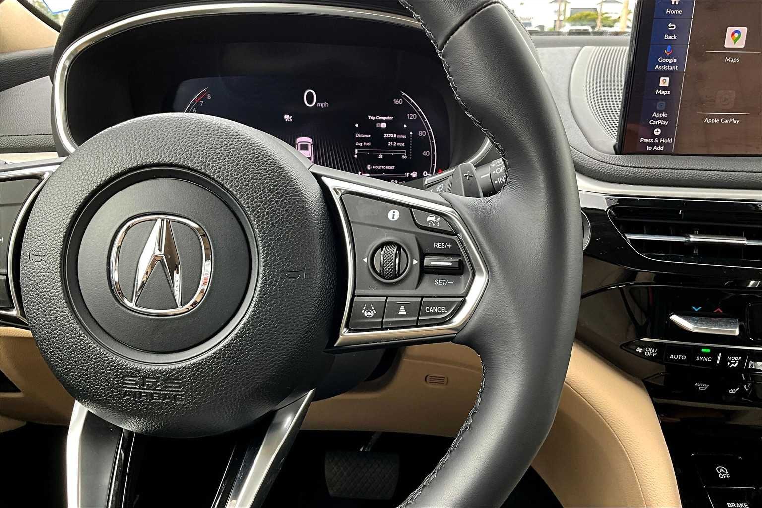 Used 2025 Platinum White Pearl Acura  image 23