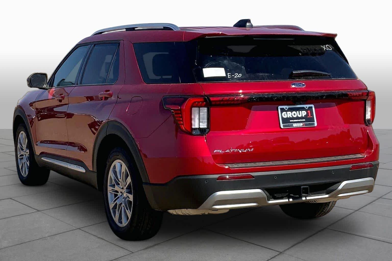 New 2026 Rapid Red Metallic Tinted Clearcoat Ford Platinum™ image 12