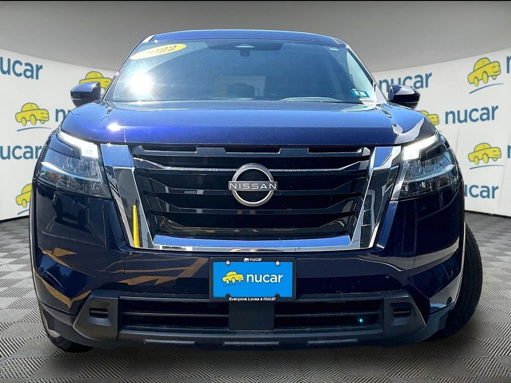 Used 2022 Blue Nissan S image 2