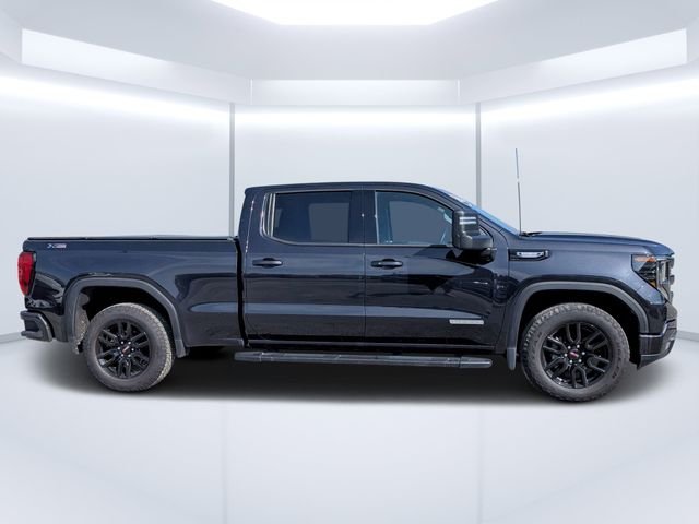 Used 2024 Gray GMC Elevation image 2