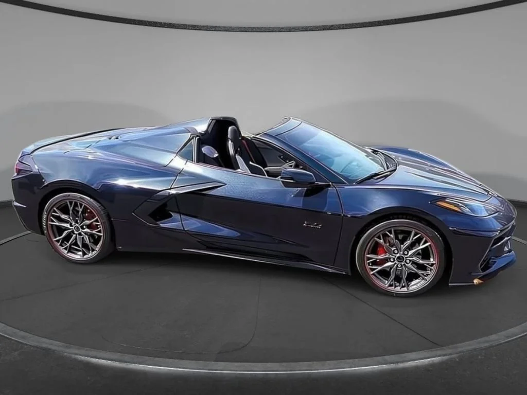 Used 2023 Carbon Flash Metallic Chevrolet 3LT 70th Anniversary image 4