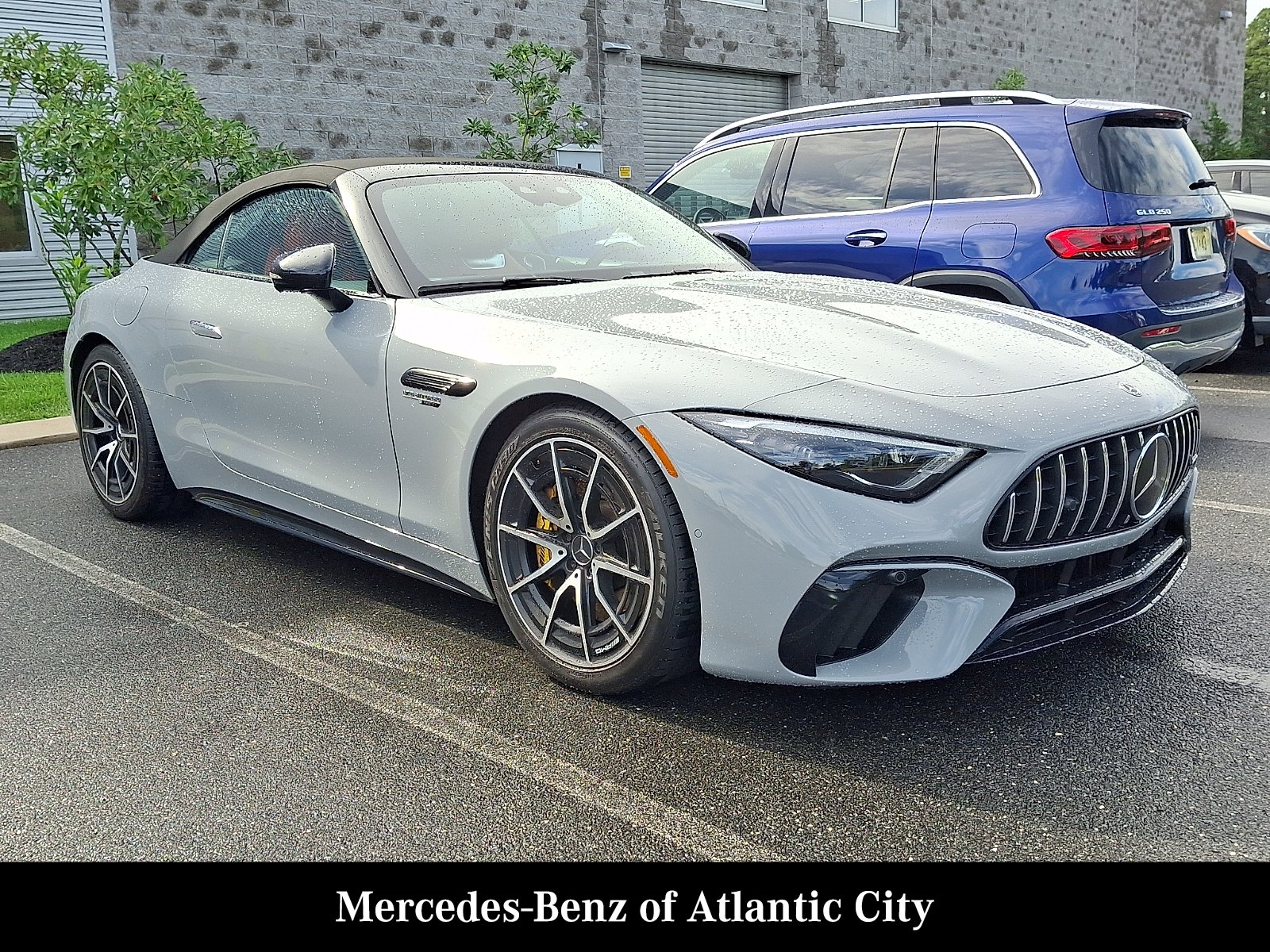 Used 2022 MANUFAKTUR Alpine Grey - 956 Mercedes-Benz 4MATIC® image 1