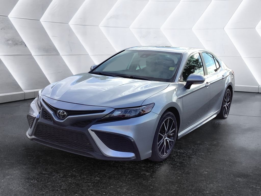 Used 2023 Silver Toyota SE image 3