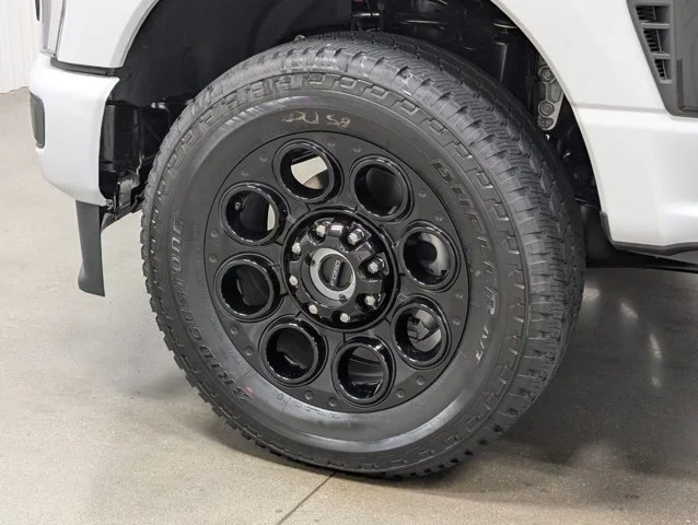 New 2026 Oxford White Ford F-250® Lariat® image 41