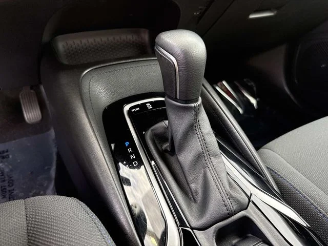 Used 2020 White Toyota SE image 31