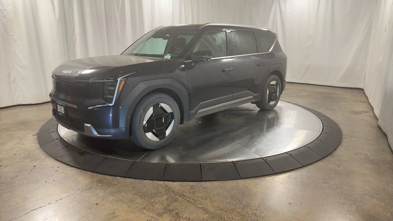New 2026 Panthera Metal Kia Wind image 9