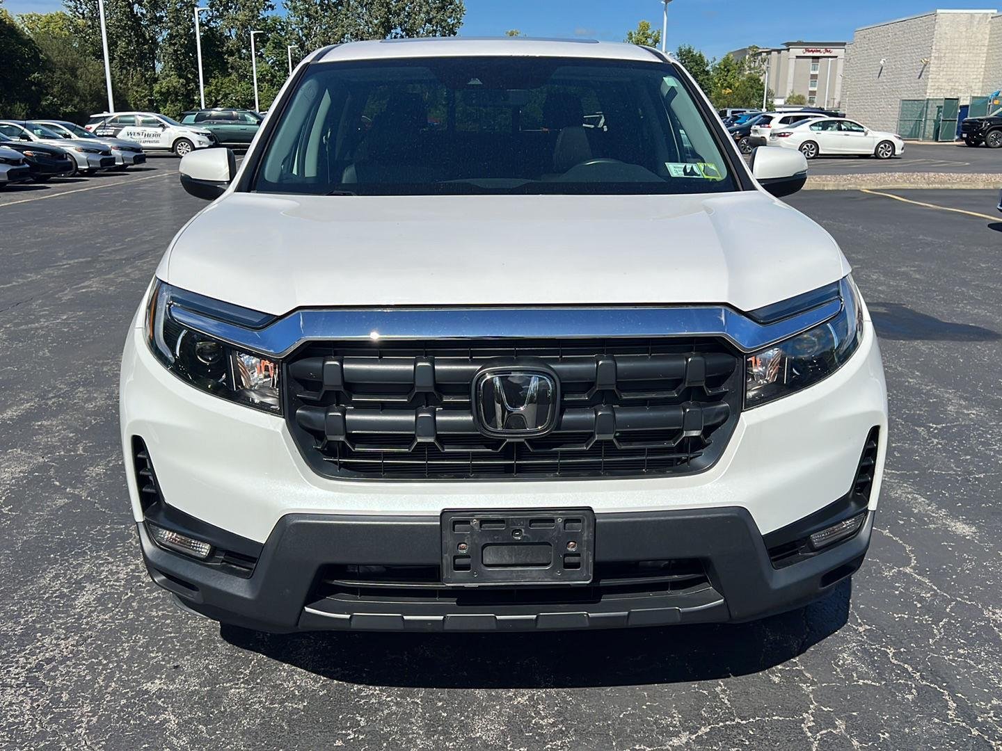 Used 2024 Platinum White Pearl Honda RTL image 14
