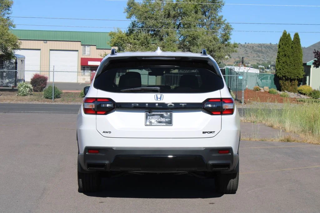 New 2026 Platinum White Pearl Honda AWD Sport image 5