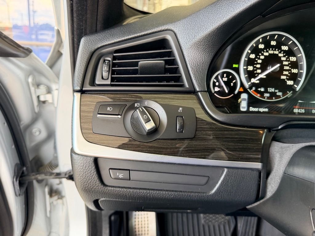 Used 2016 Silver BMW 535i image 19