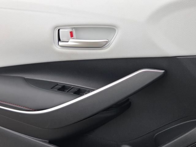 Used 2024 White Toyota SE image 27