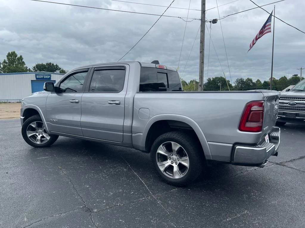 Used 2021 Billet Silver Metallic Clearcoat Ram Laramie image 5