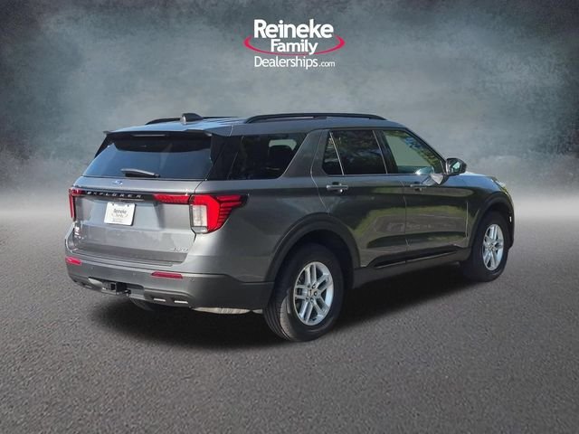 New 2026 Carbonized Gray Metallic Ford Active image 5