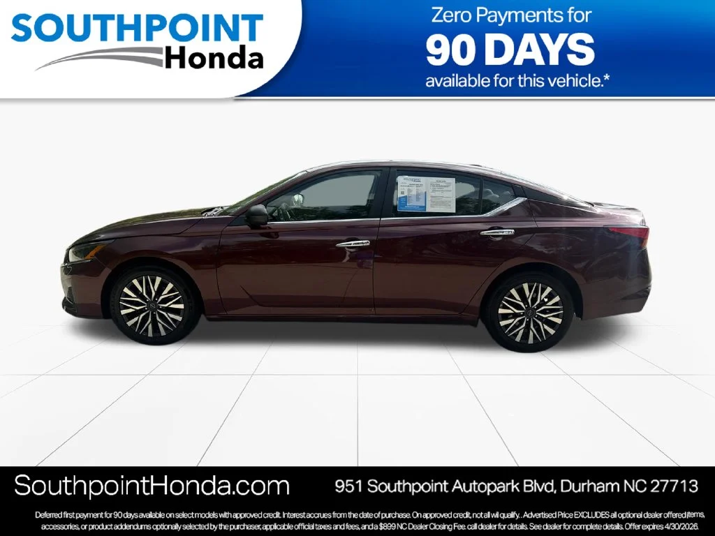 Used 2024 Garnet Pearl Nissan 2.5 SV image 4