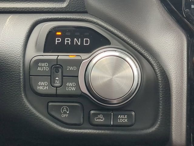 New 2026 Diamond Black Crystal Pearl-Coat Exterior Paint RAM Rebel image 27