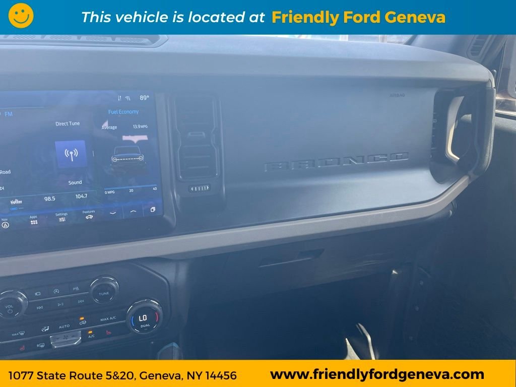 Used 2023 Red Ford Wildtrak image 25
