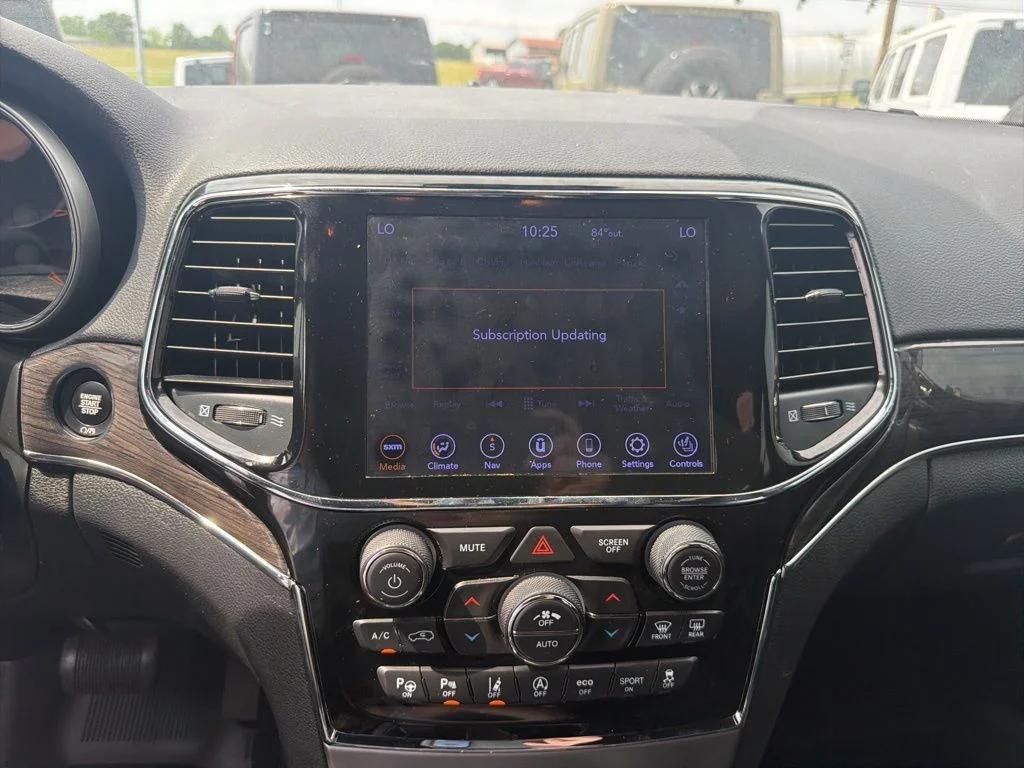 Used 2020 Black Jeep Overland image 36