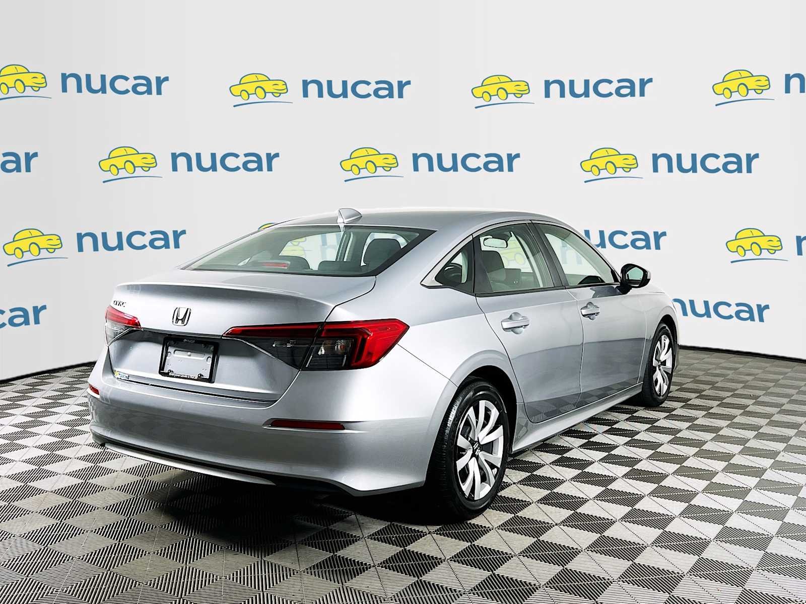 Used 2024 Lunar Silver Metallic Honda LX image 7
