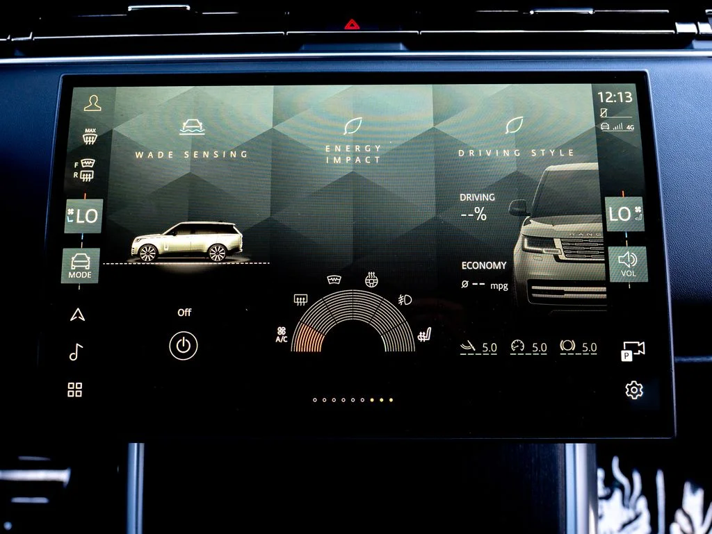Certified Used 2025 Black Land Rover SE image 24