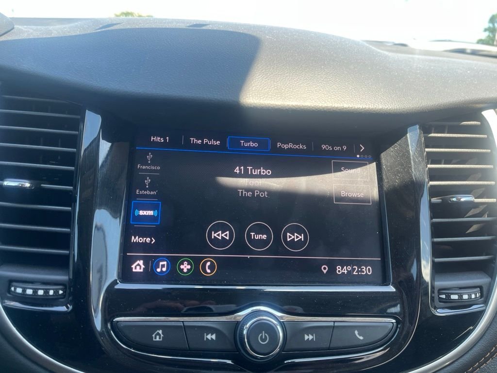 Used 2022 White Chevrolet LT image 15