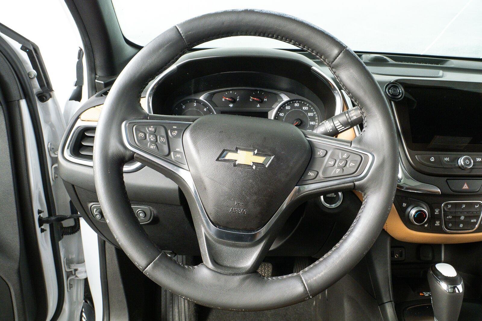 Used 2018 Summit White Chevrolet Premier image 8