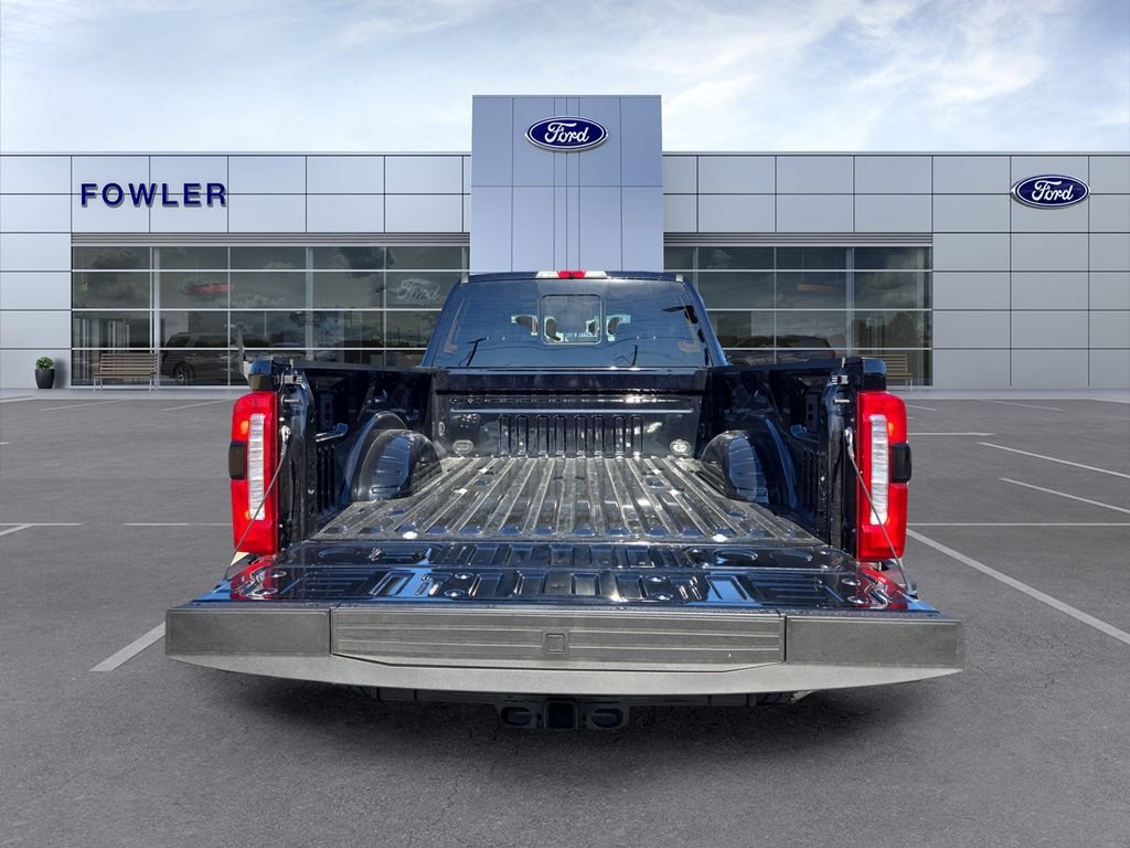 New 2026 Agate Black Metallic Ford F-250® Lariat® image 25