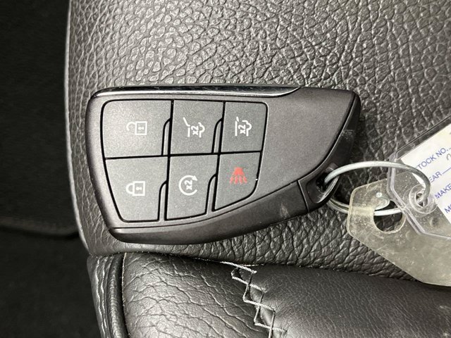 Used 2024 Onyx Black GMC Denali image 31