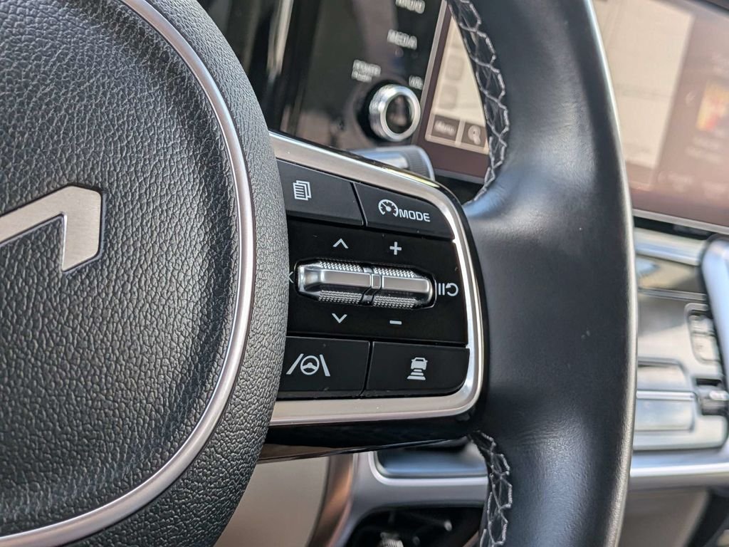 Used 2023 Gray Kia EX image 38