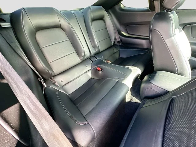 Used 2020 Silver Ford GT Premium image 25