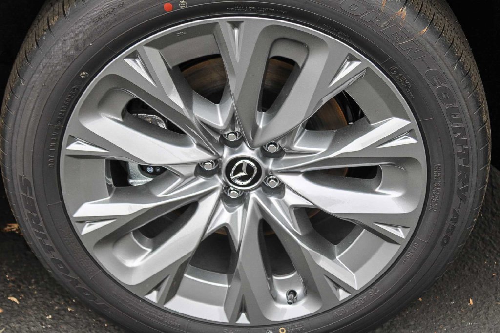 New 2026 Jet Black Mica Mazda 3.3 Turbo Premium Plus AWD image 11