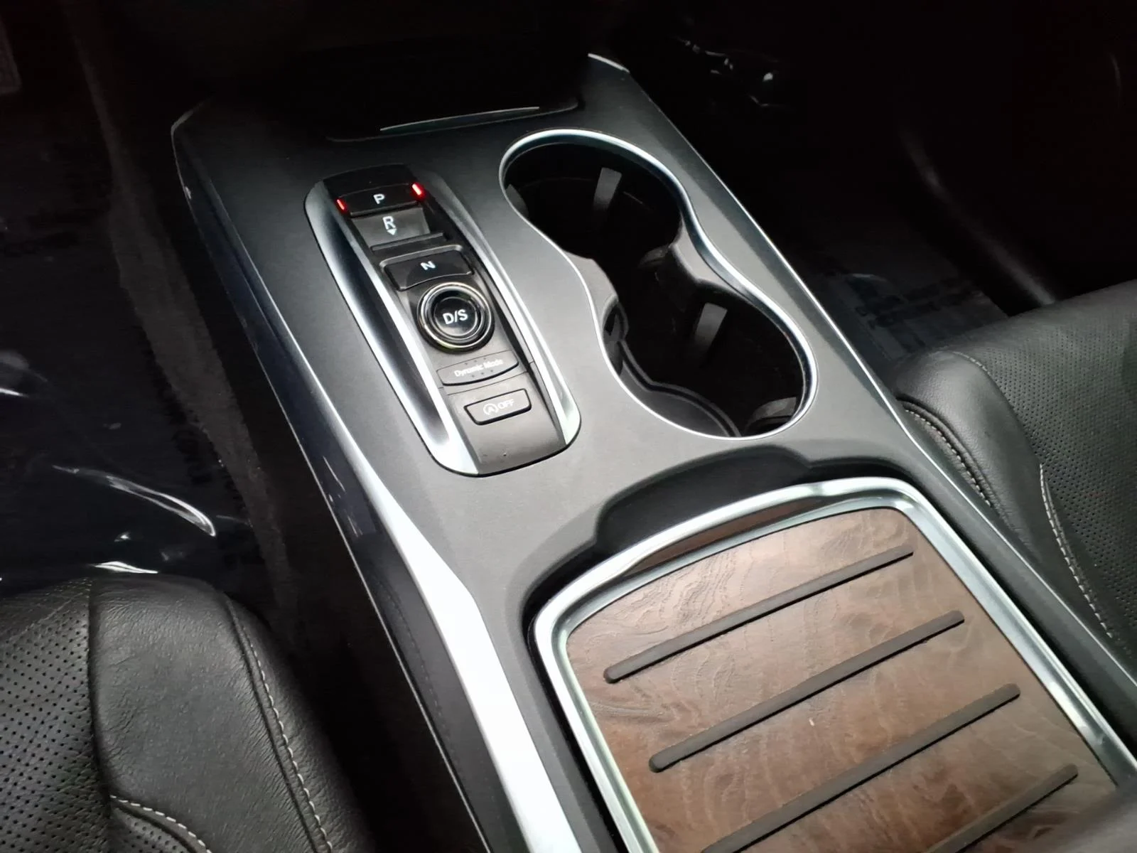 Used 2020 Lunar Silver Metallic Acura SH-AWD with Technology Package image 9
