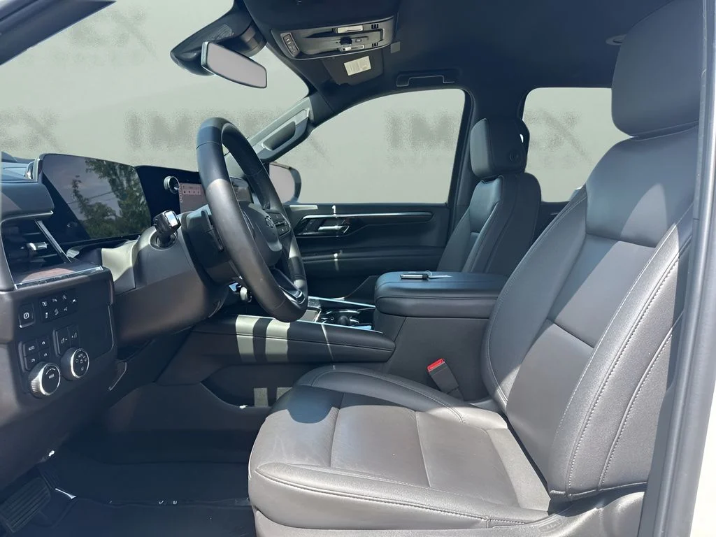 Used 2025 Beige Chevrolet Z71 image 9