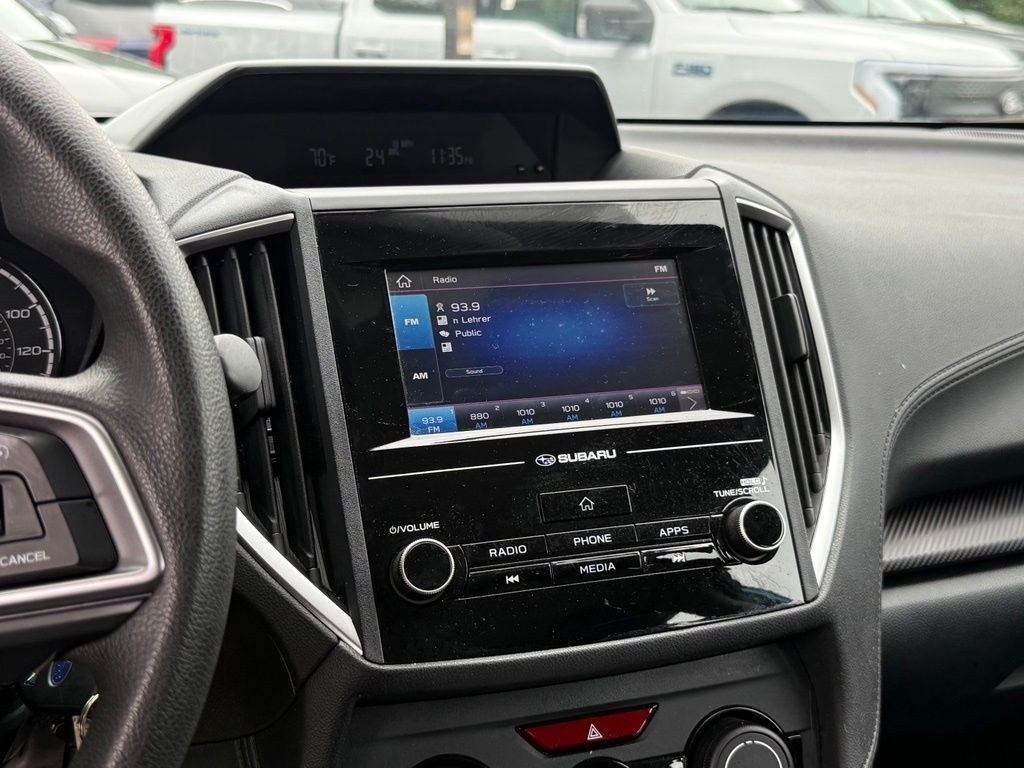 Used 2019 Blue Subaru 2.0i image 14