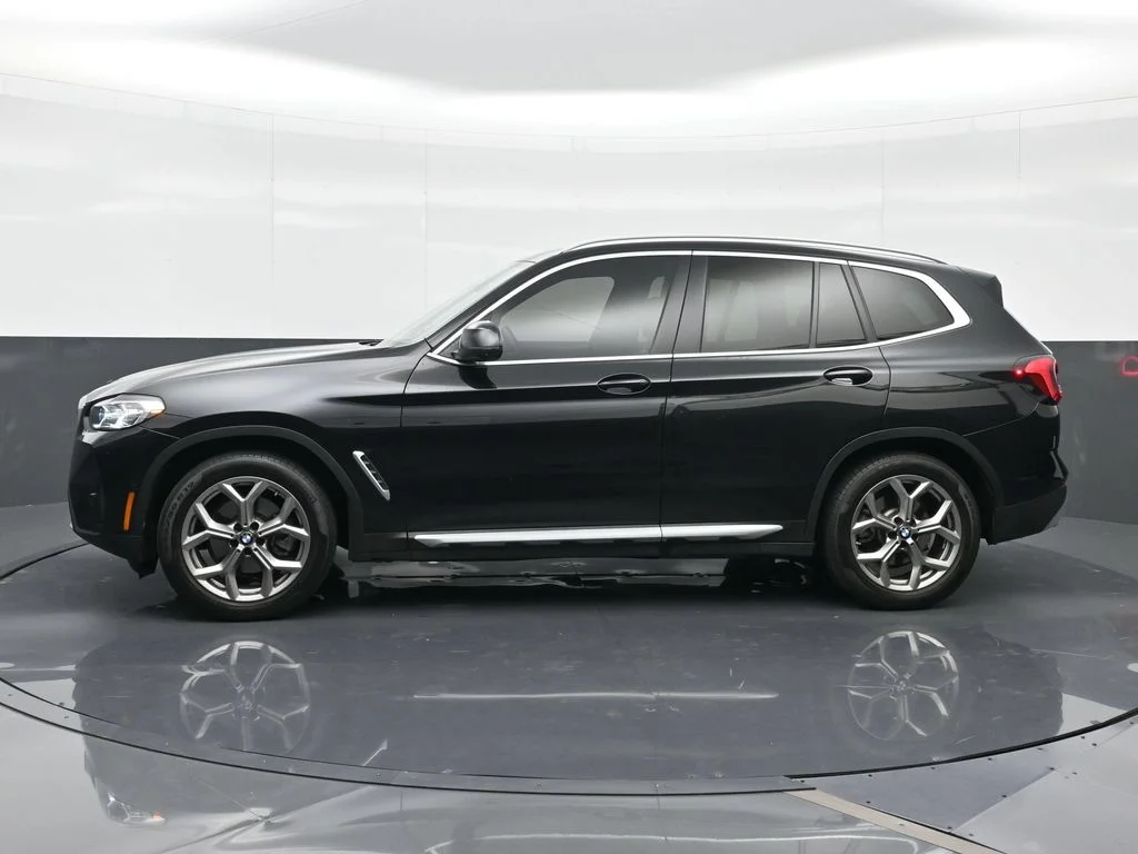 Certified Used 2024 Black Sapphire Metallic BMW sDrive30i image 3