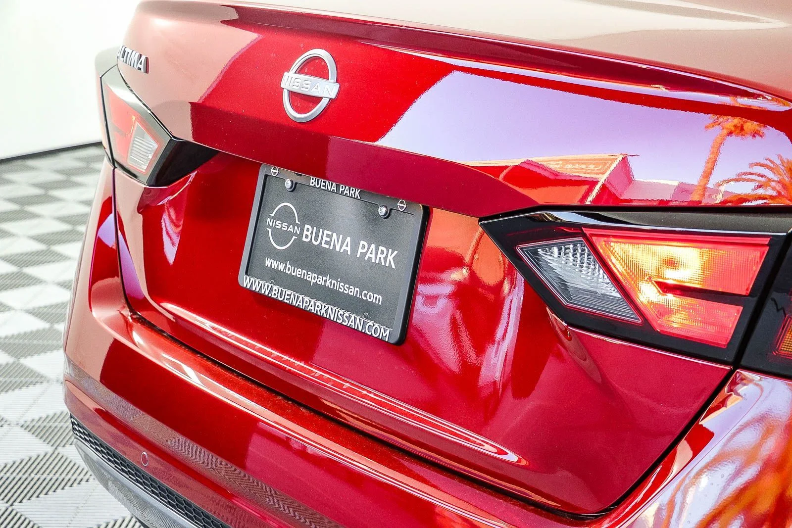 New 2026 Scarlet Ember Tintcoat Nissan SV image 10