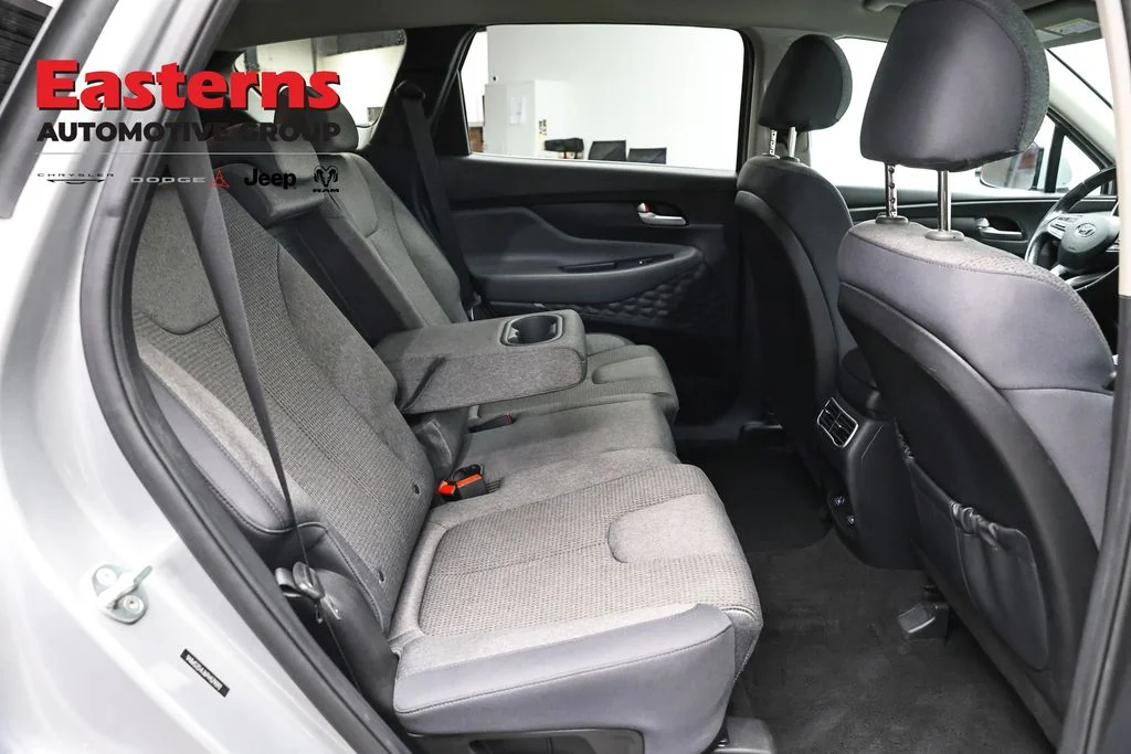 Used 2023 Silver Hyundai SEL image 23